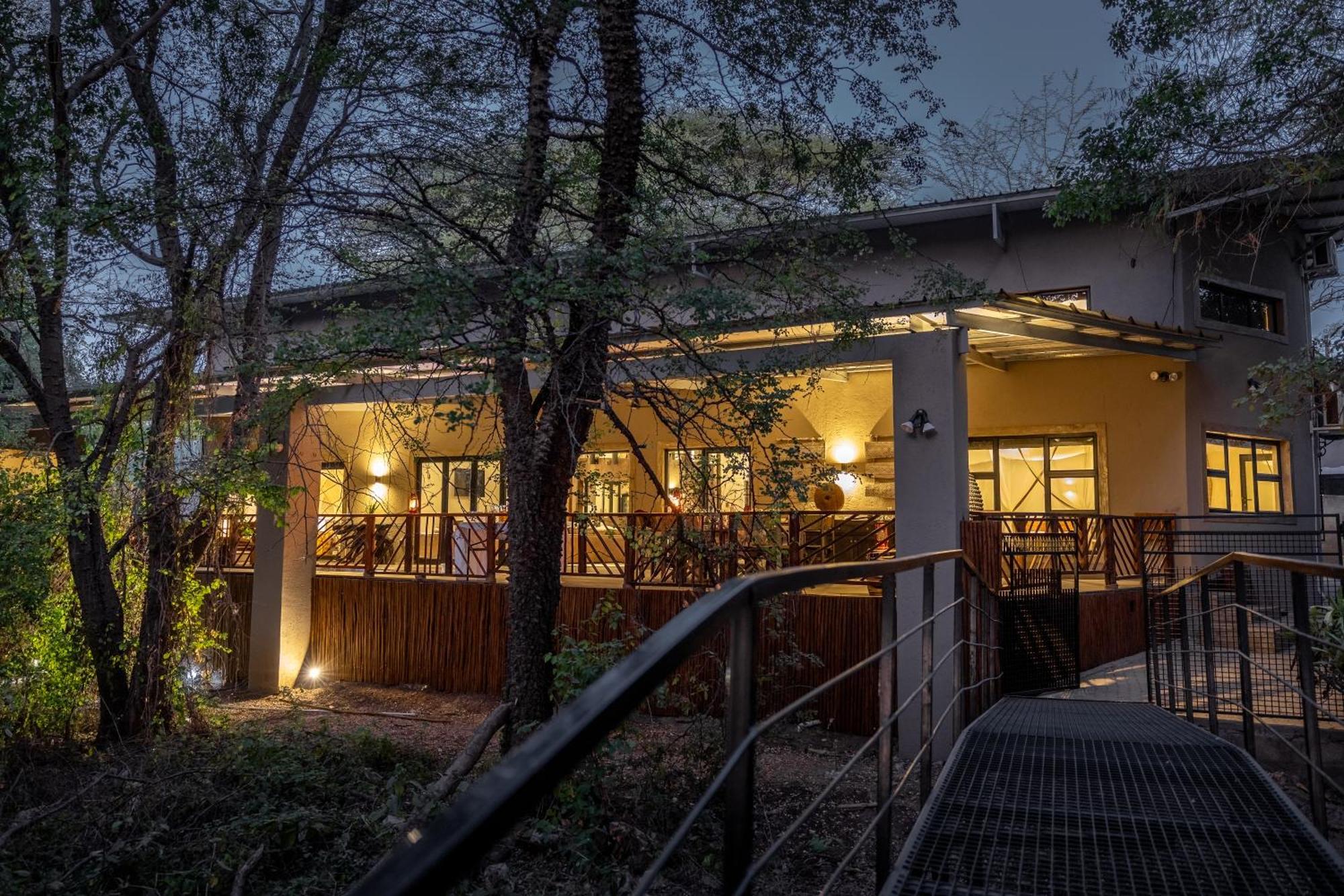 Chobe House Villa And Chalets Kasane Eksteriør bilde